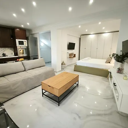 Thea Mare קאבאלה