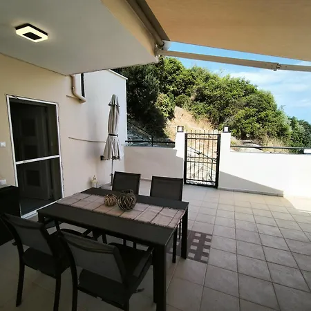 Thea Mare Apartamento Cavala